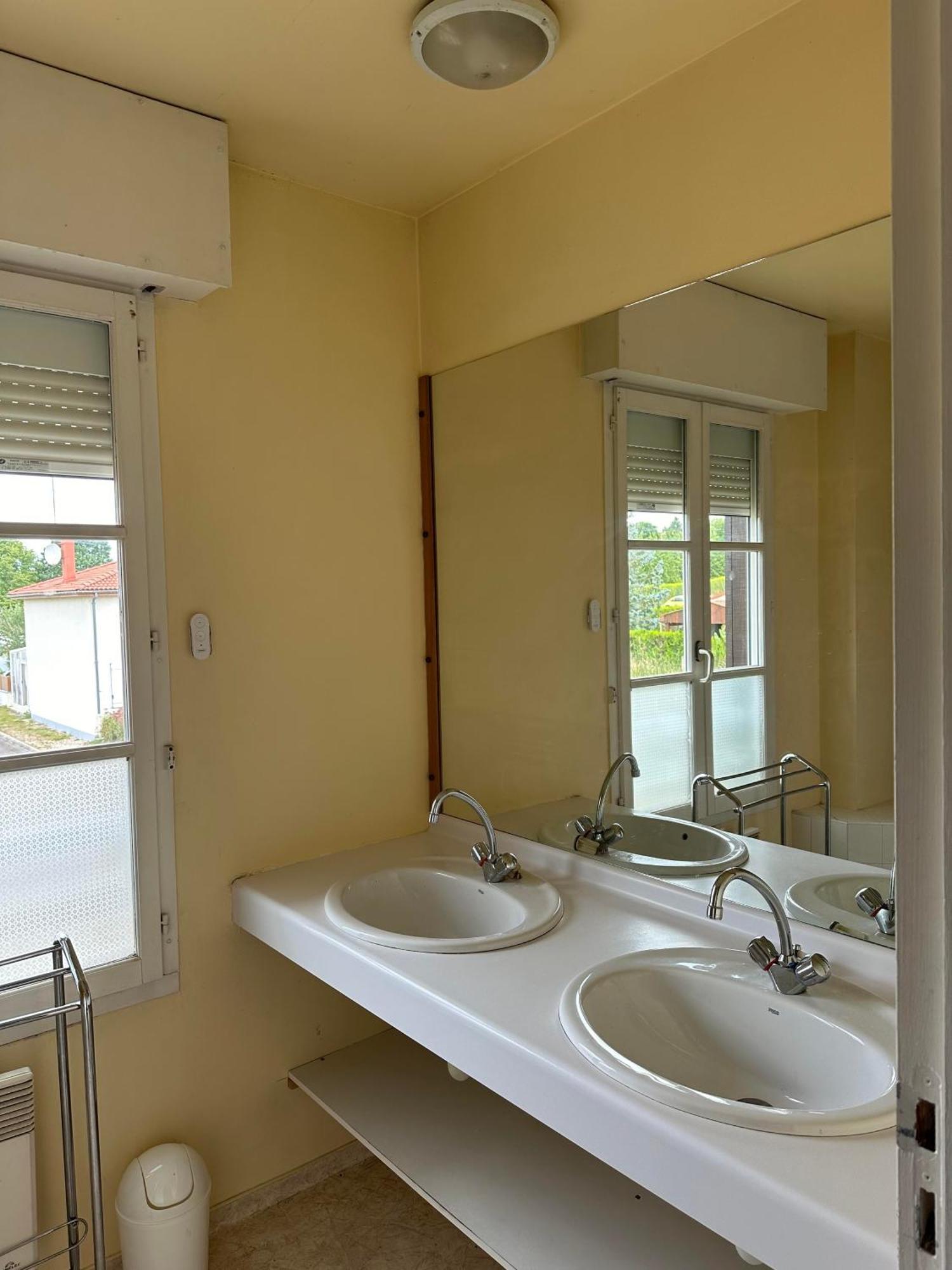 Charmante Maison Comme Chez Soi Saint-Amand-sur-Fion Exteriör bild